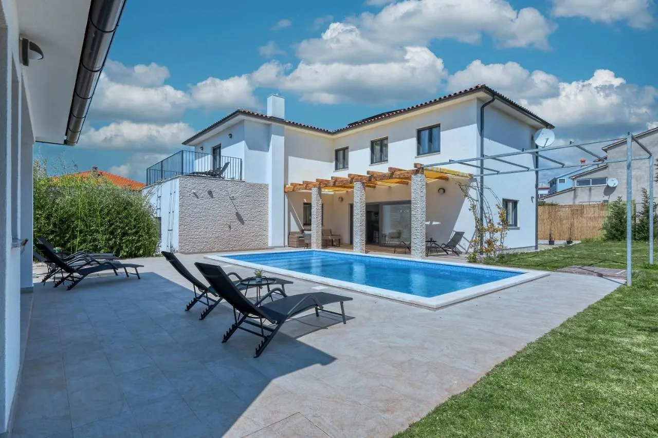 Villa Lemoar 普拉